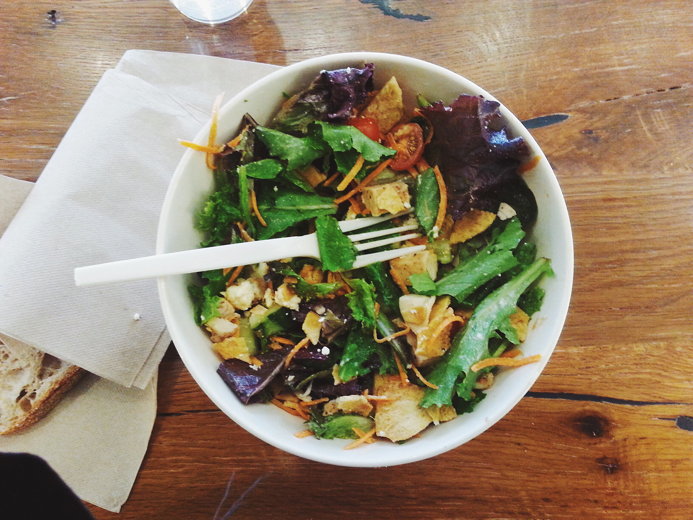 Fresh and delicious salad bowl